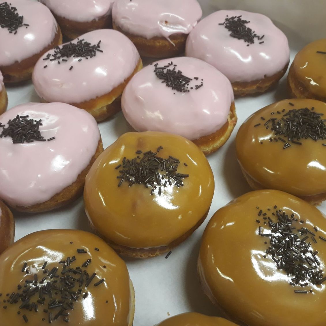 Caramel doughnuts