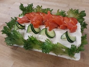 Kemijärven Leipomopalveluiden voileipäkakku